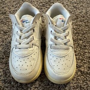 NIKE AIR FORCE TODDLER 8c